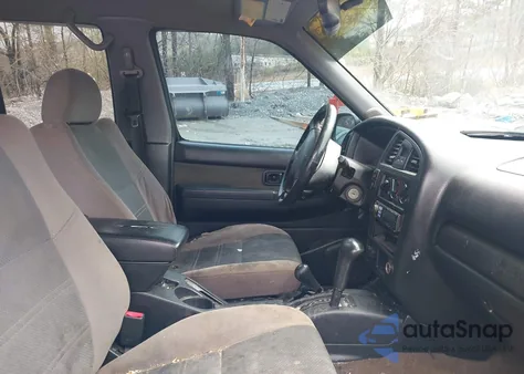 2001 Nissan Pathfinder Se from USA, damaged, VIN JN8DR09Y21W614972